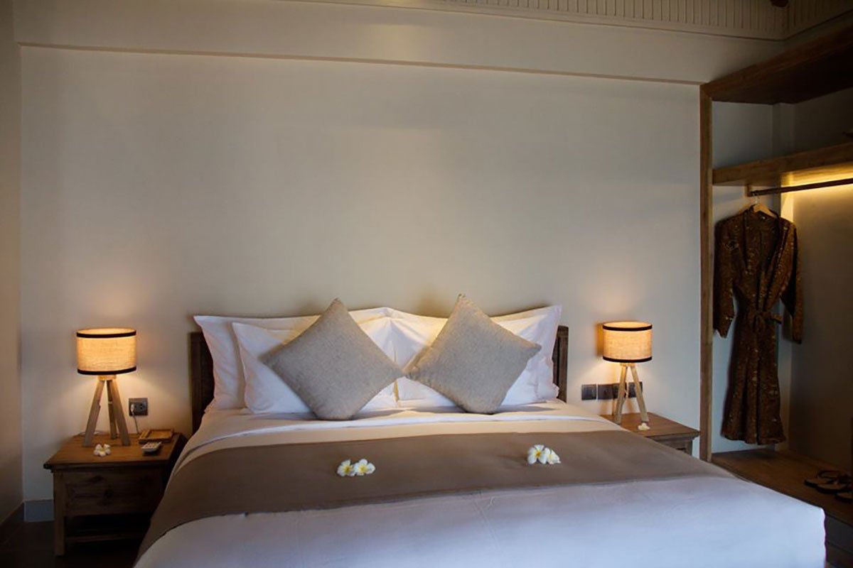 phong ngu Phòng ngủ sang trọng trong Crown Retreat Quy Nhơn Resort