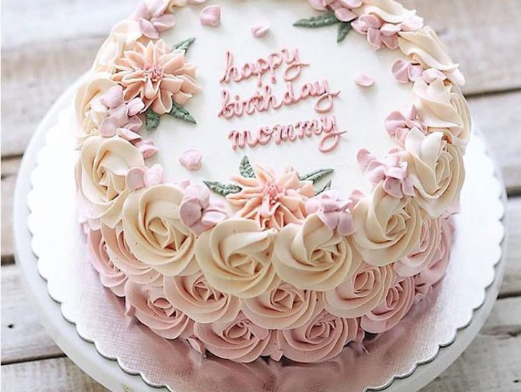 Những mẫu bánh sinh nhật tặng sếp sang trọng nhất | Laravan.vn
