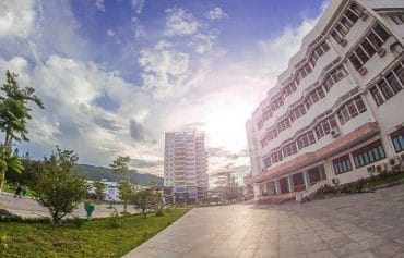 Trường Đại Học Quy Nhơn – Nên Hay Không Nên?